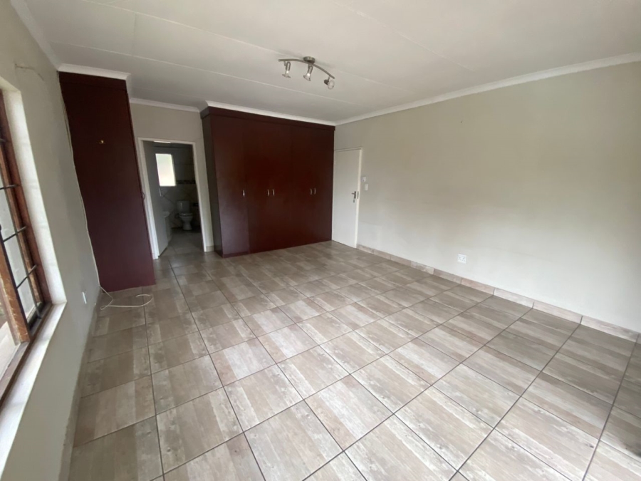 3 Bedroom Property for Sale in Waterval East North West